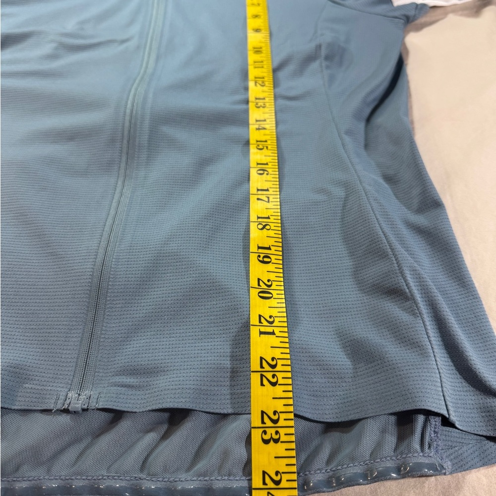 Rapha Flyweight Cycling Jersey Women’s Grey - Picture 5 of 10